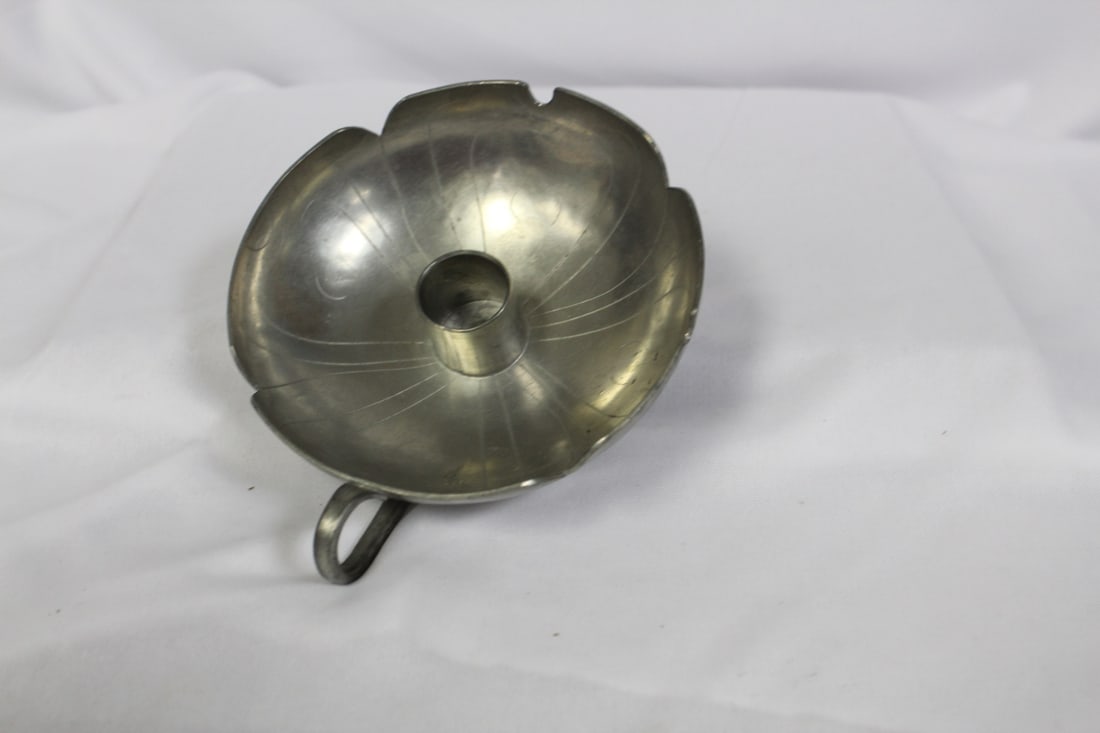 A Midcentury Modern Candle Holder - 3
