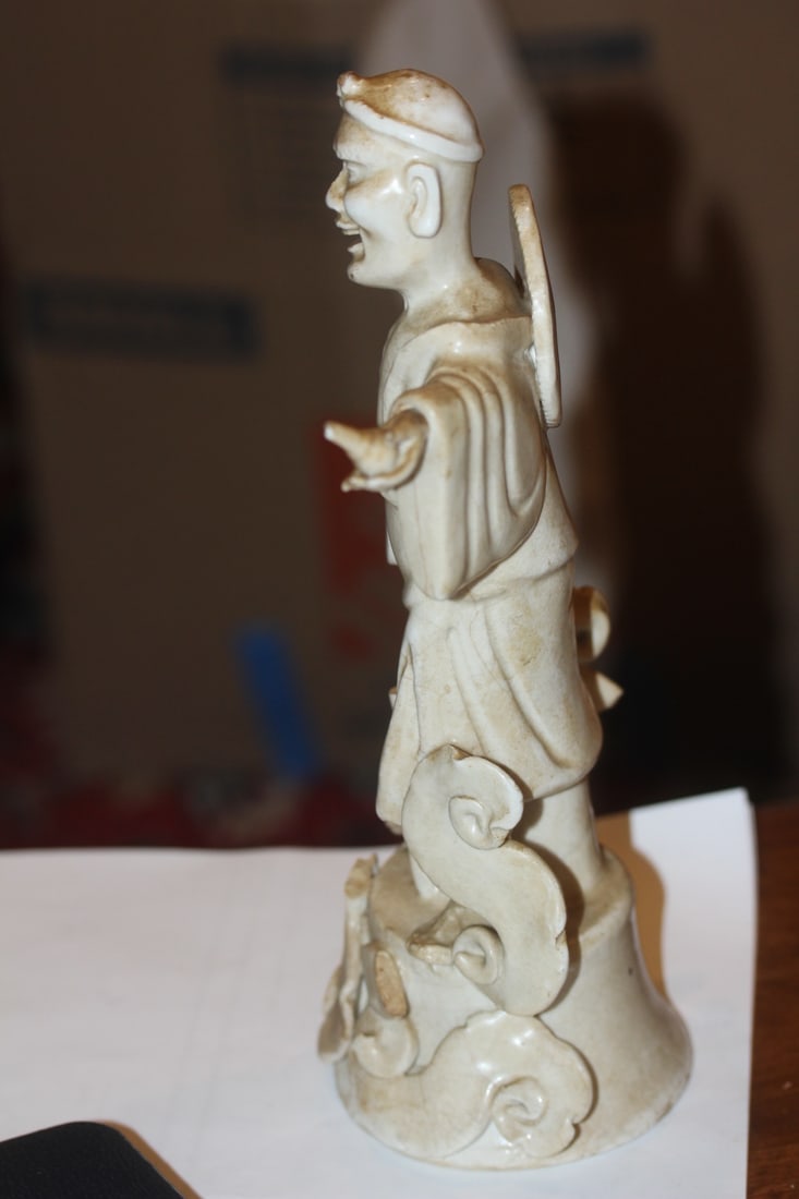 Antique Chinese Blanc de Chine Figurine - 2