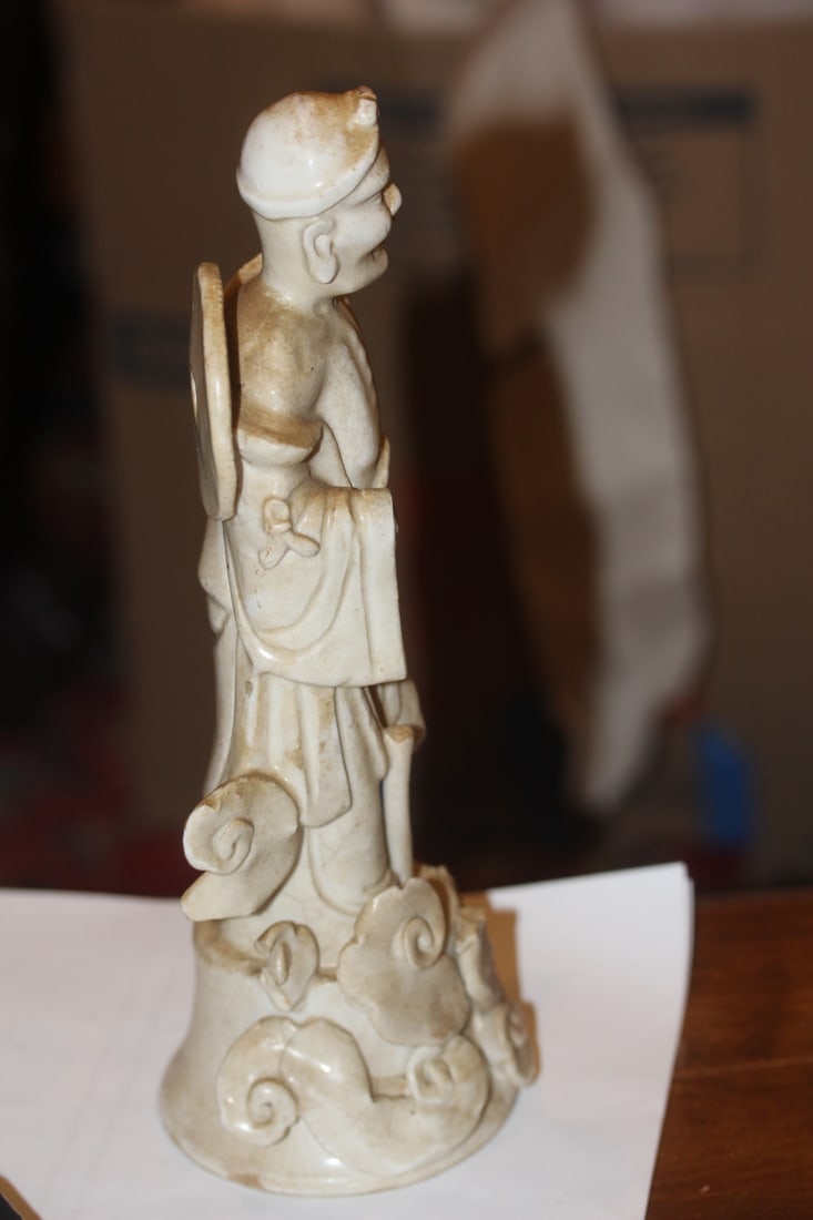 Antique Chinese Blanc de Chine Figurine - 4