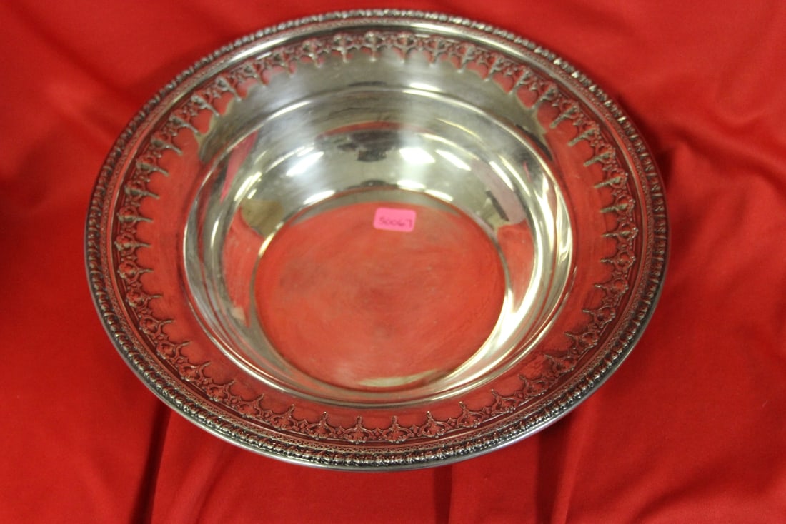An Ornate Silver Plated Bowl - 5