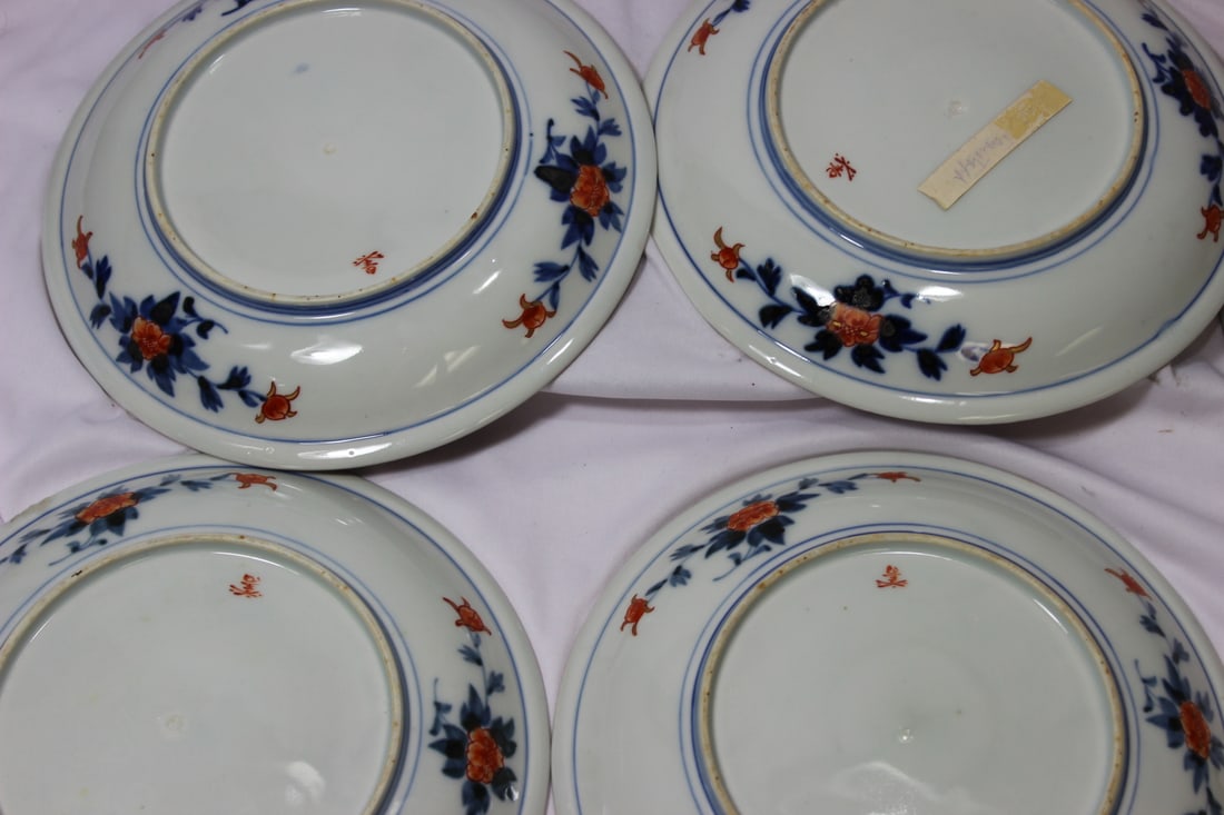 Set of 6 imari Plates - 5