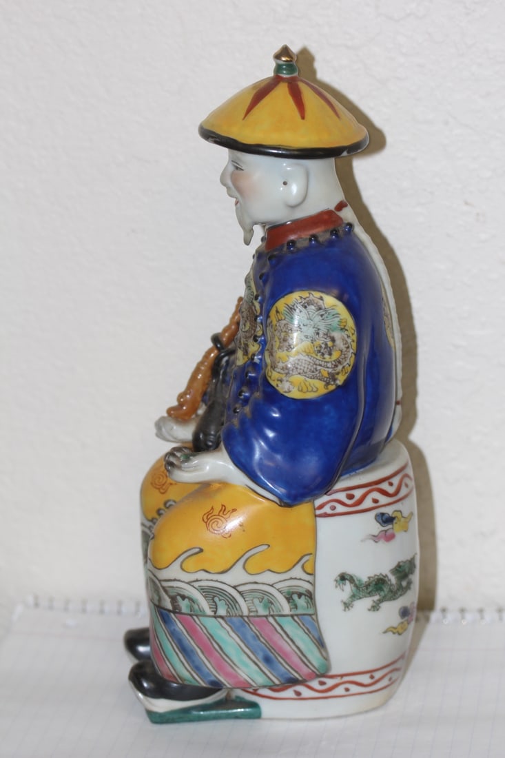 Signed Chinese Porcelain Emperor - 2