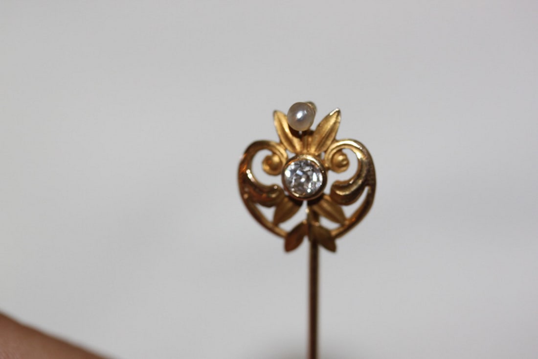 14k Gold Diamond And Pearl Pin - 3