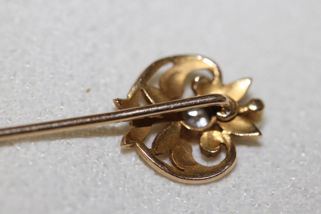 14k Gold Diamond And Pearl Pin - 5