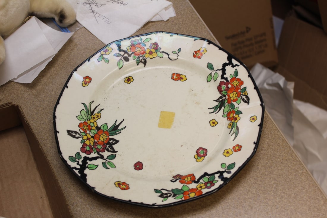 Set of 2 Royal Doulton Woburn Dinner Plates - 4