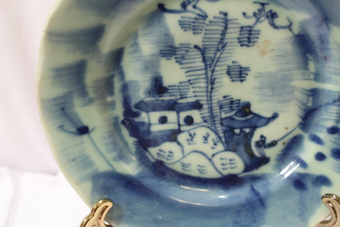 An Antique Chinese Blue And White Plate - 3