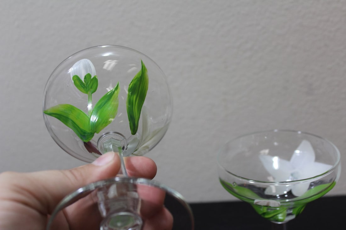 A Pair of Hand Painted Glass Goblets - 5