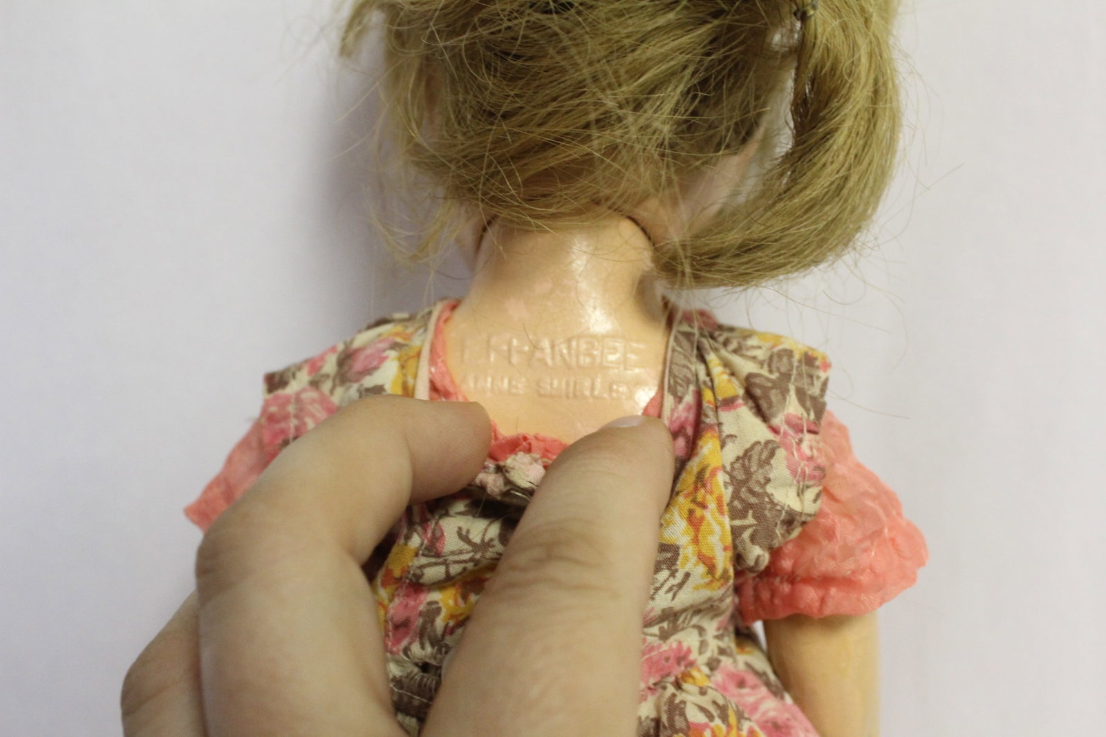 An Effanbee Anne Shirley Doll - 6