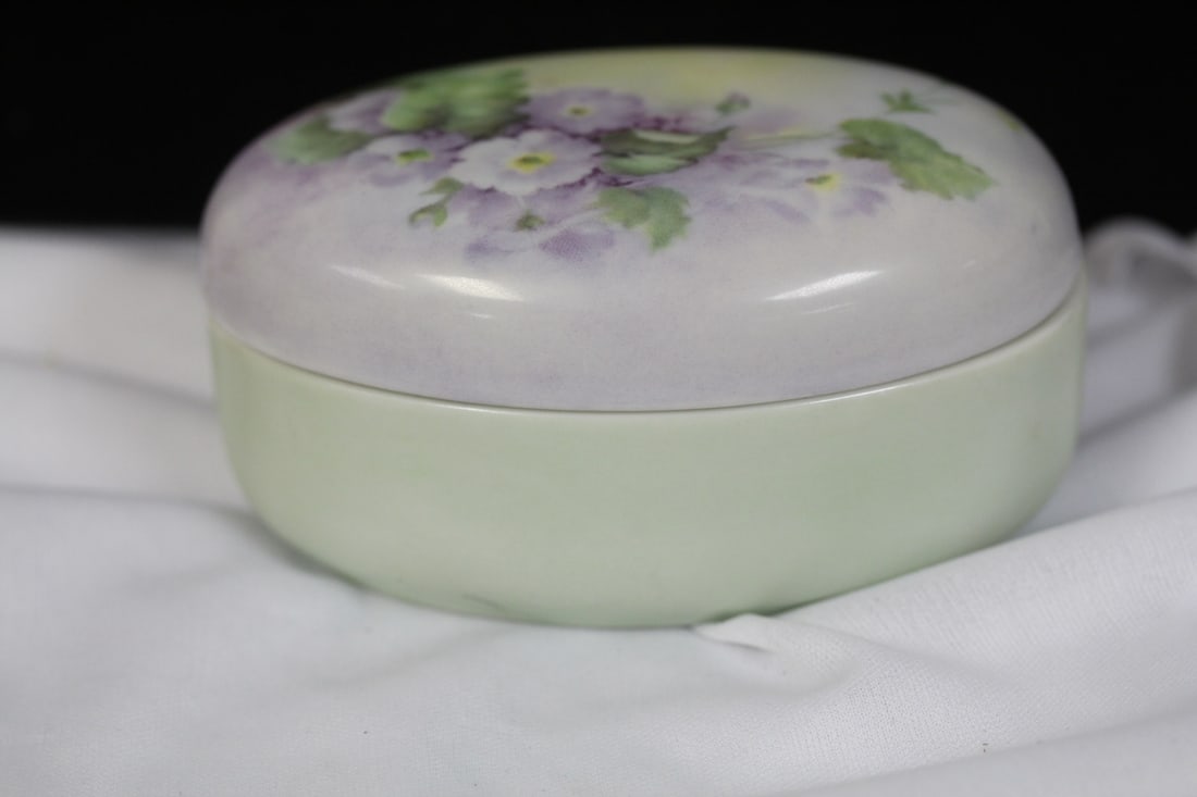 A Signed Nolley? Porcelain Box - 3