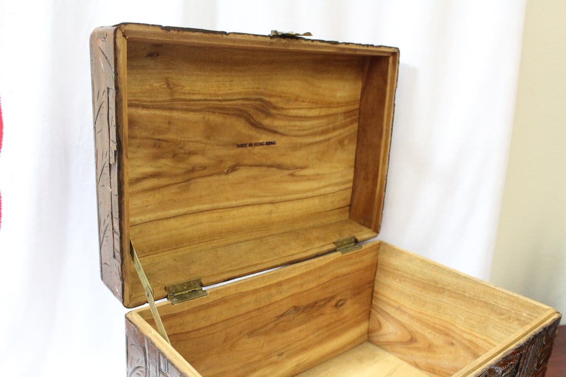 A Vintage Chinese Camphor Wood Box - 5
