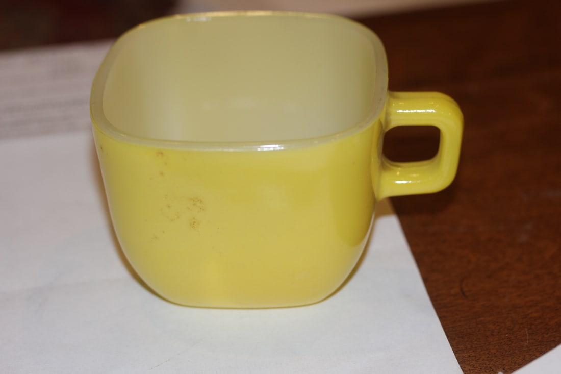 Glasbake Cup/Mug: 2 3/4" tall