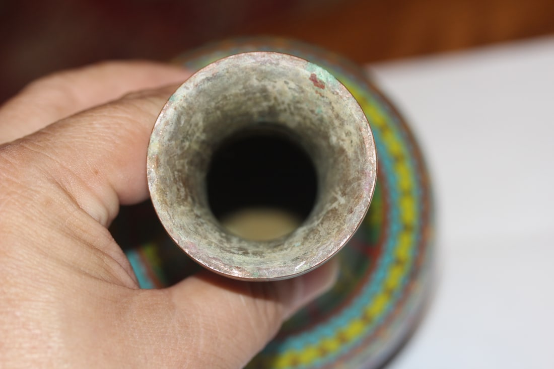 Vintage Chinese Cloisonne Vase - 4