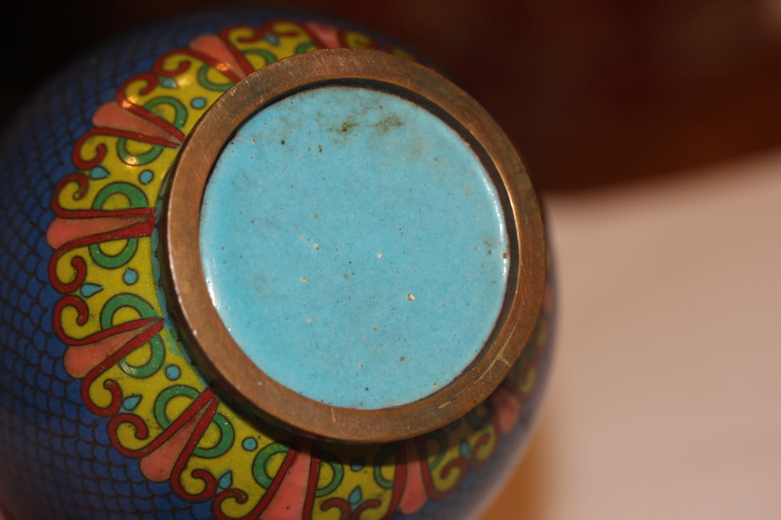 Vintage Chinese Cloisonne Vase - 5