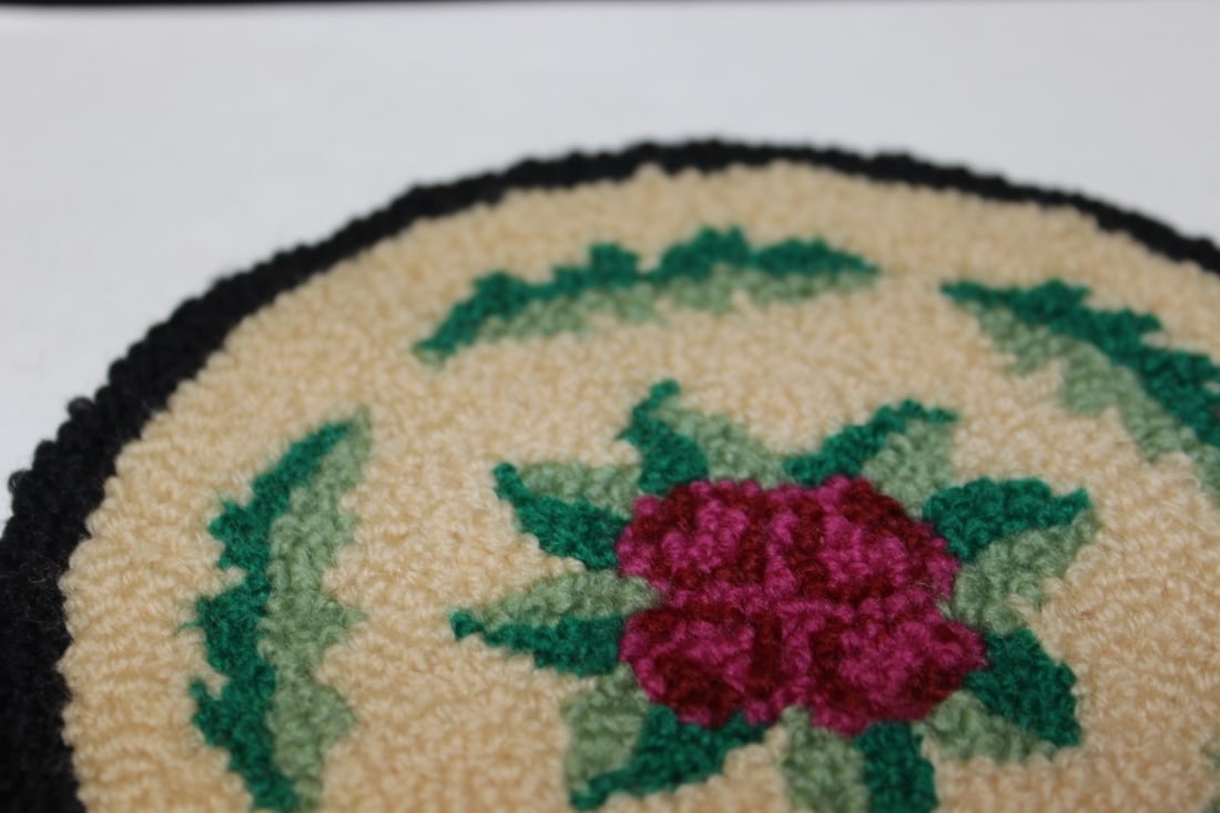 A Vintage Miniature Round Rug - 2