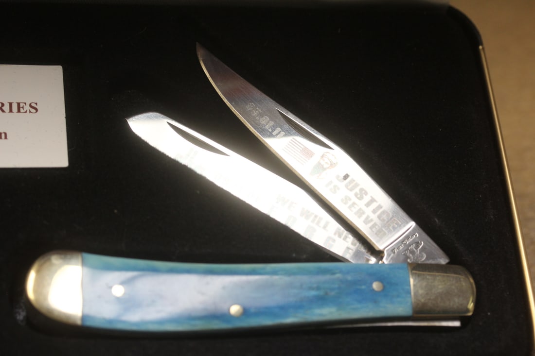 September 9/11 Commemorative Pocket Knife Set - 2