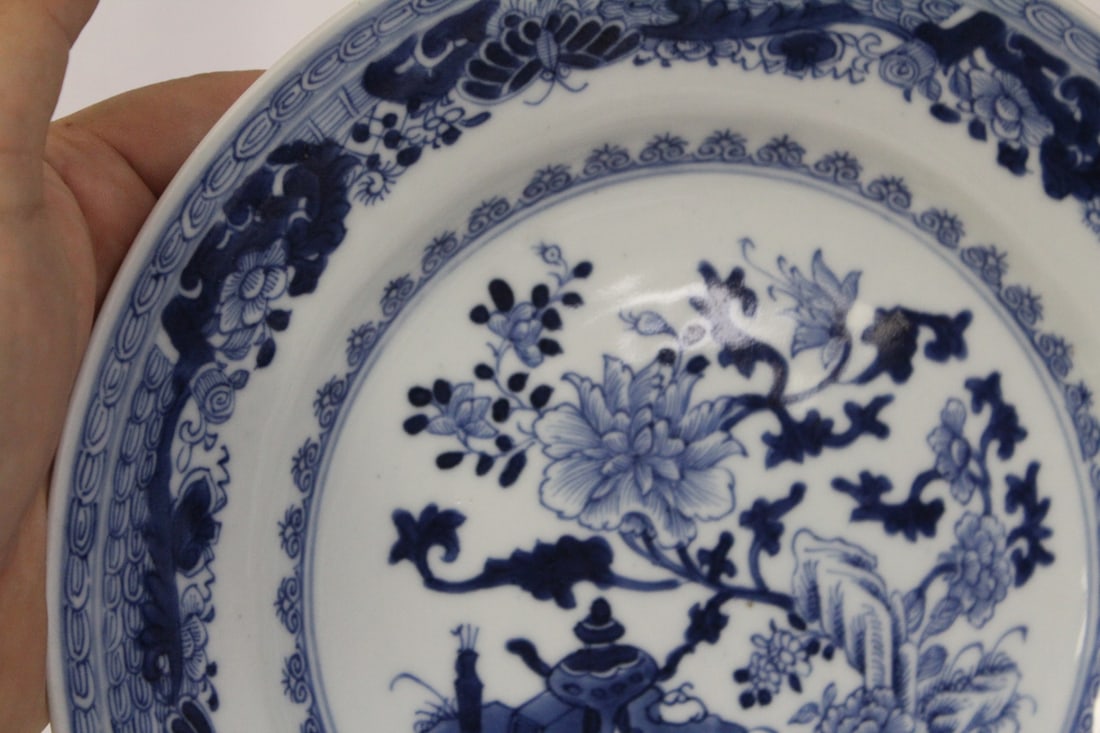 An Antique Chinese Blue and White Export Plate - 8