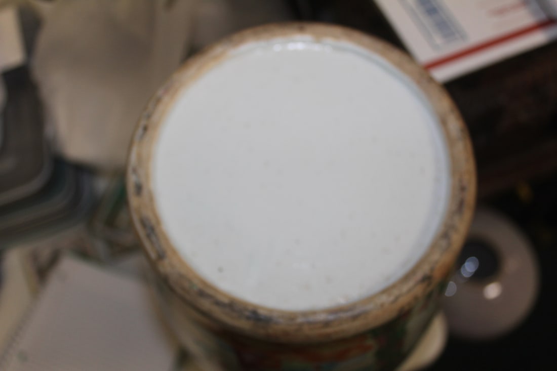 Antique Chinese Rose Medallion Floor Vase - 6