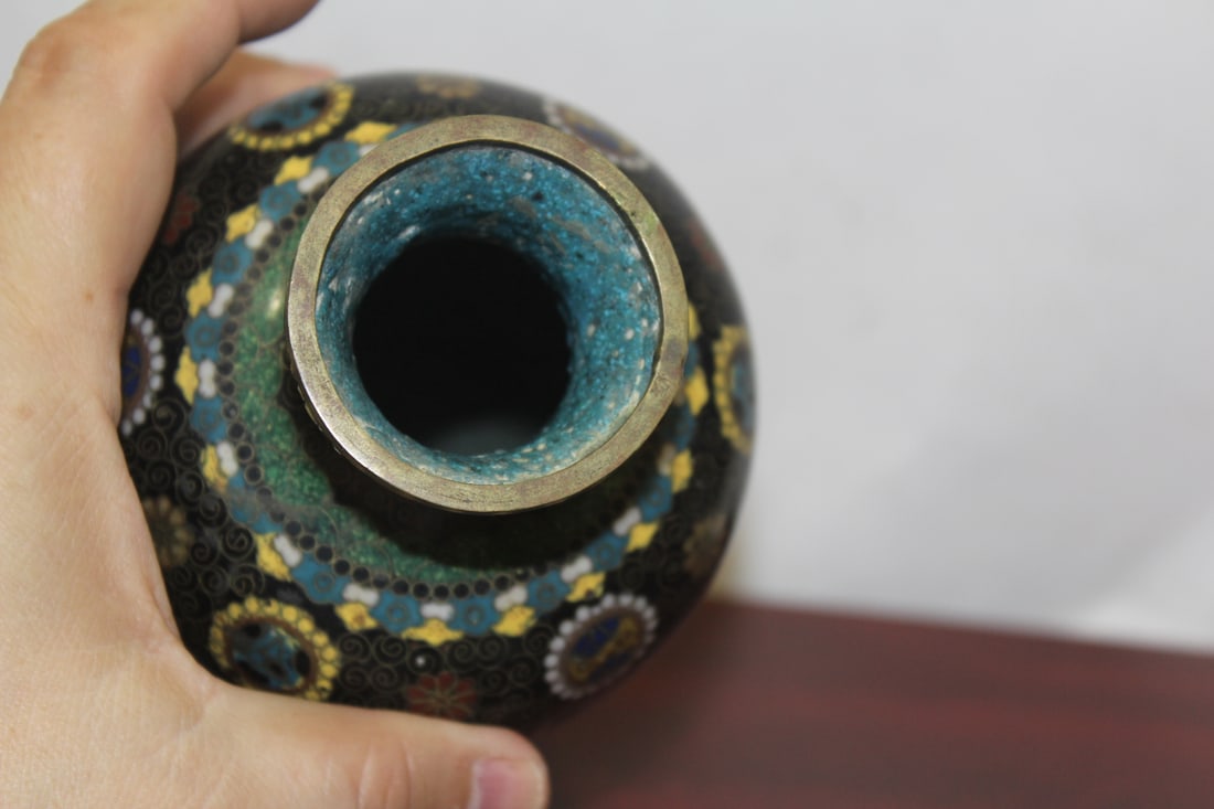 An Antique Japanese Cloisonne Vase - 5