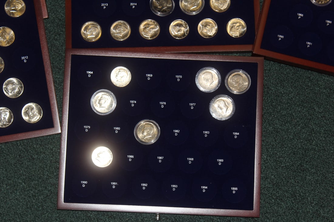 Kennedy Half Coin Cabinet - 7