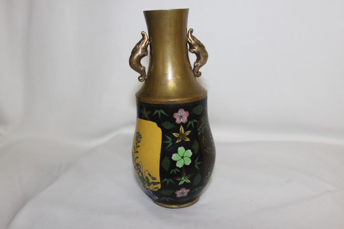 A Japanese Cloisonne Vase - 2