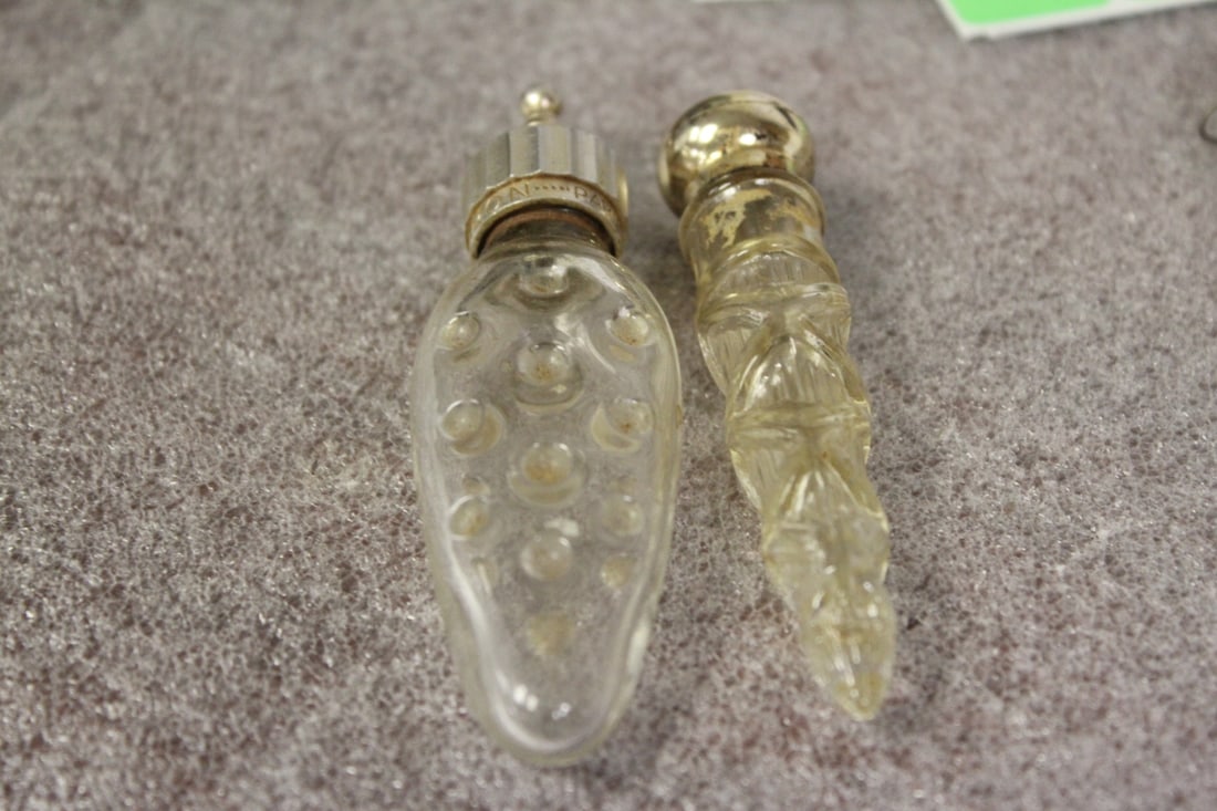 Lot of Two Parfume Bottles - 3