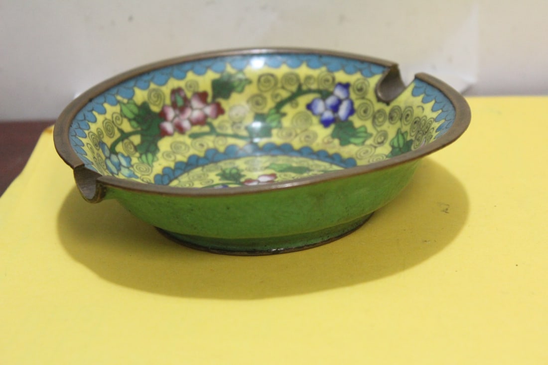 An Antique Chinese Cloisonne Ashtray - 5