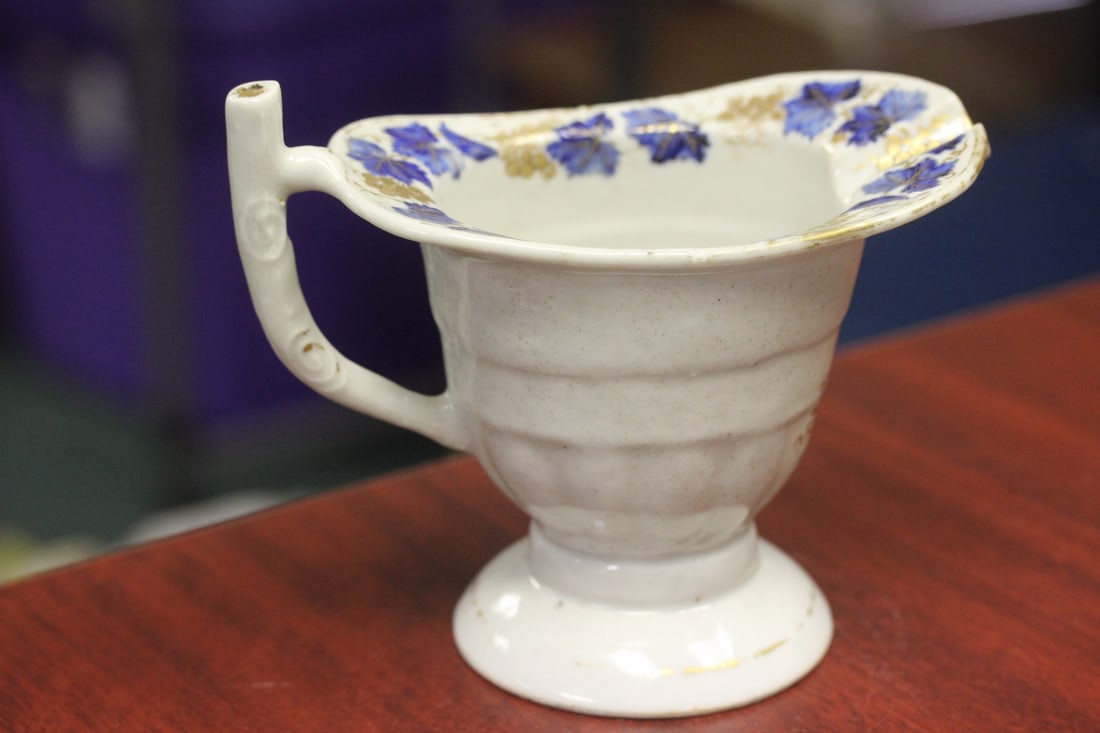 A Rare Chinese Export Porcelain Libation Cup: 6 1/8" wide x 5 1/4" tall