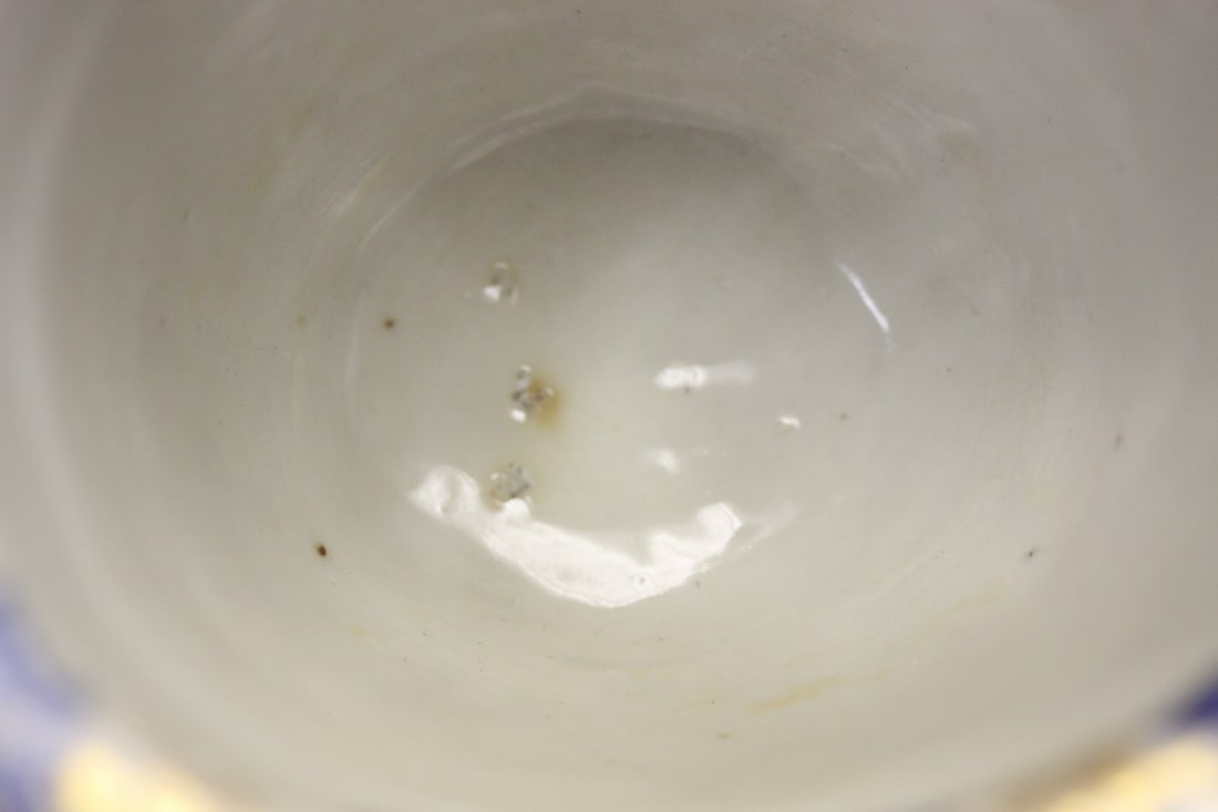 A Rare Chinese Export Porcelain Libation Cup - 4