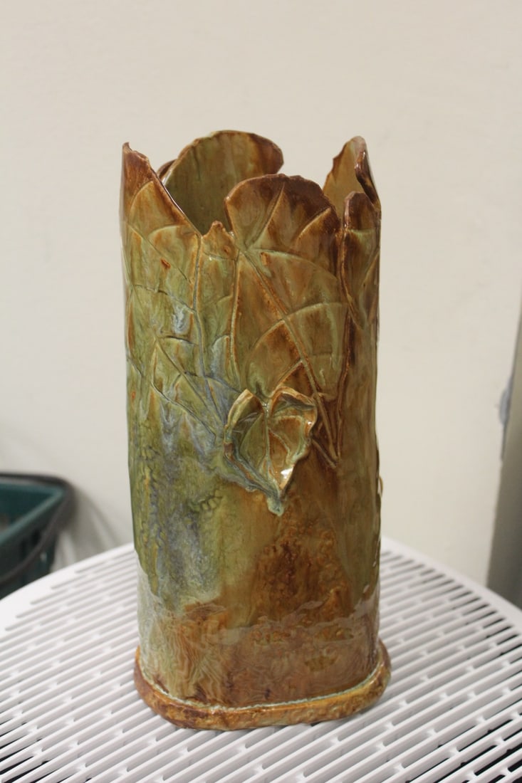 Dusty Holmes Art Pottery Vase - 3