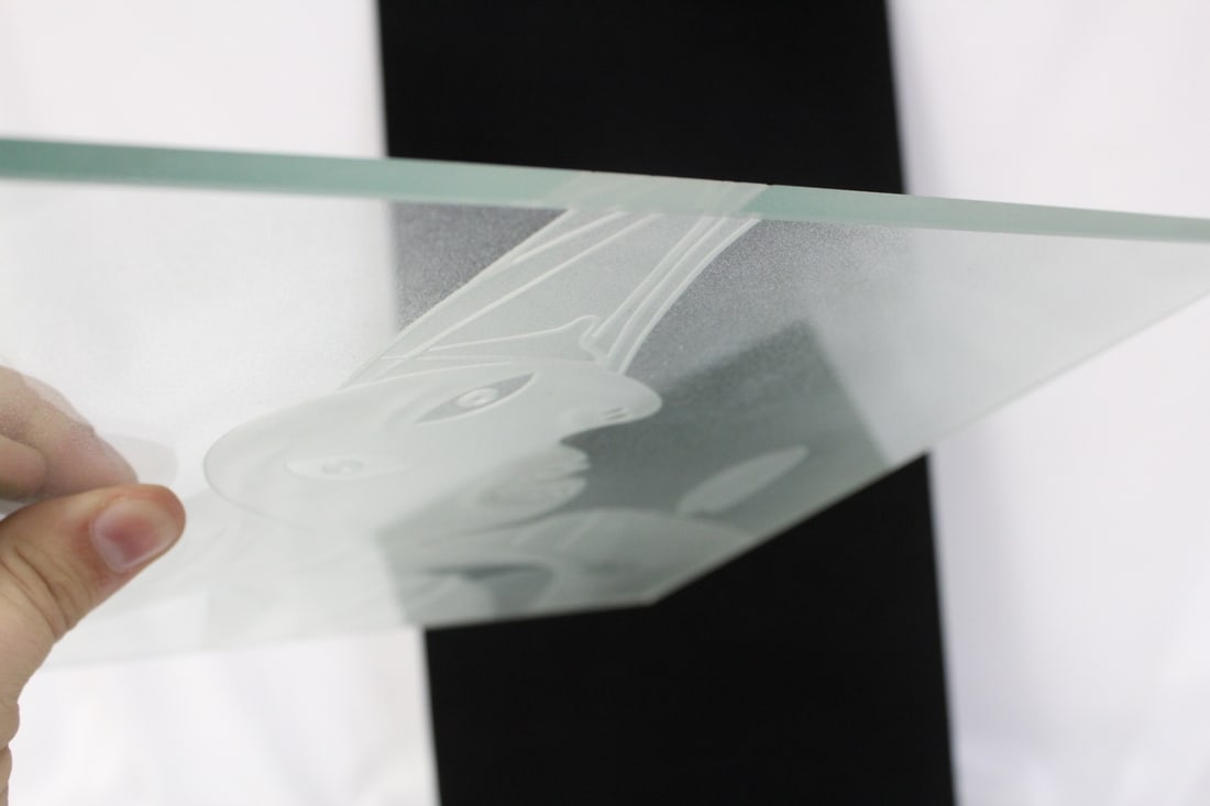 A Modern Style Etching on Glass - 7