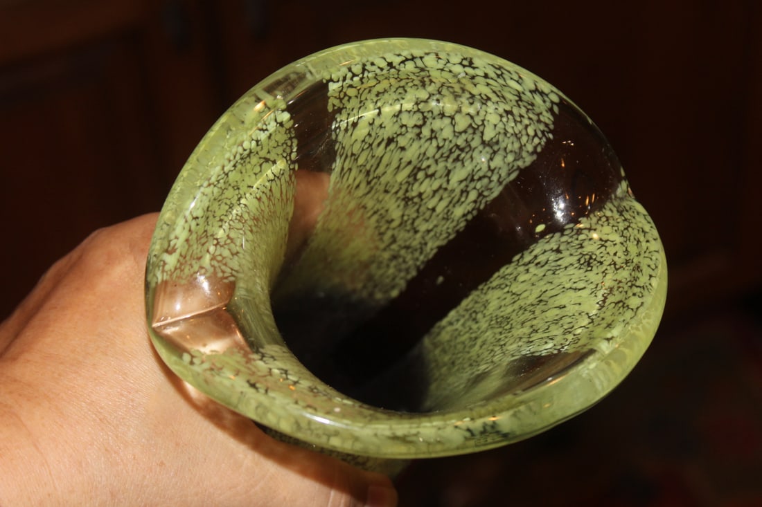 Art Glass Vase - 5