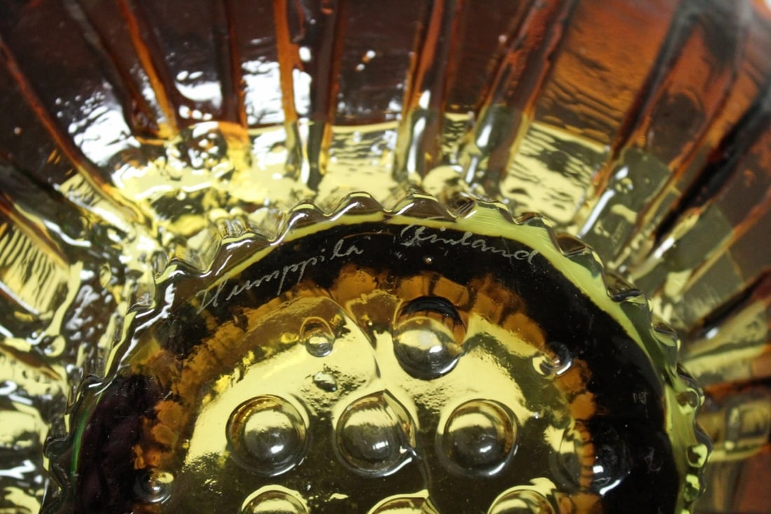 A Signed Art Glass Bowl - Made by Humpilla Company - 8
