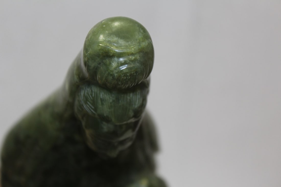 A Fine Chinese Spinach Jade Kwan Yin - 5