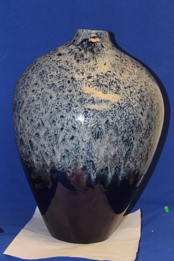 Ceramic Art Vase - 4
