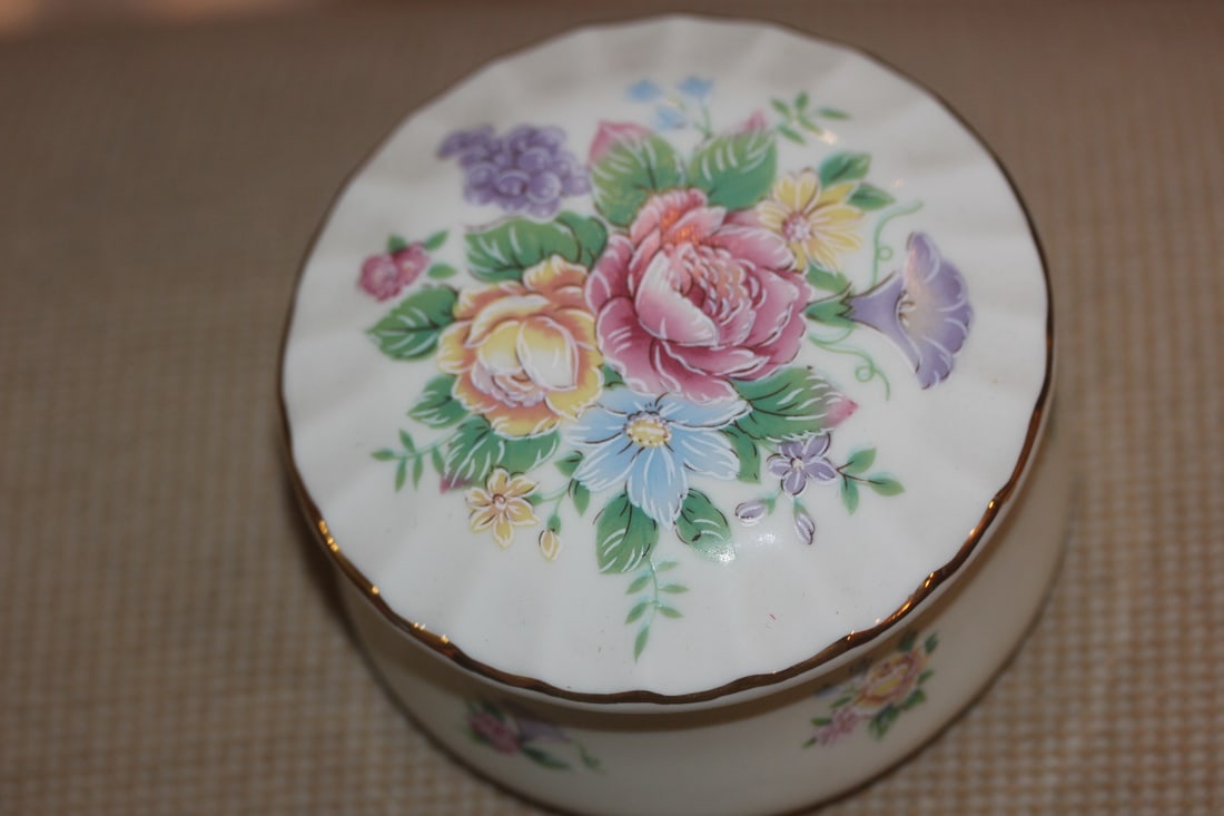 Floral Ceramic Music Box - 2
