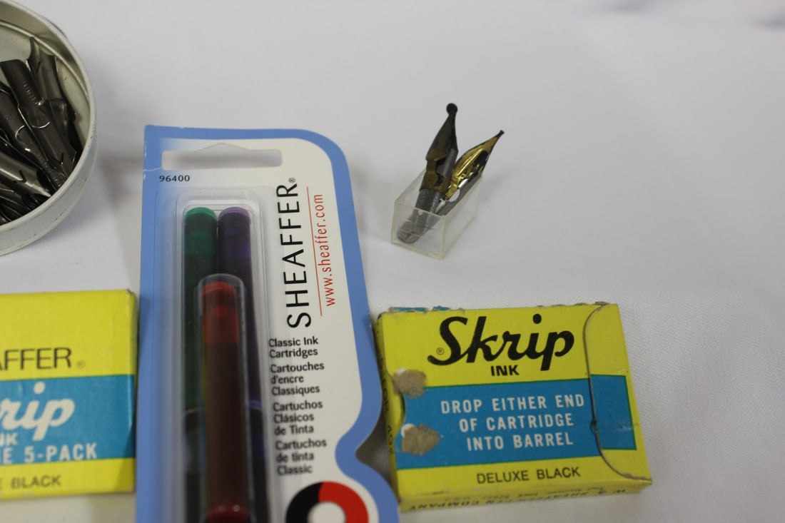 Lot Of Sheaffer Nibs And A Vintage Can - 3