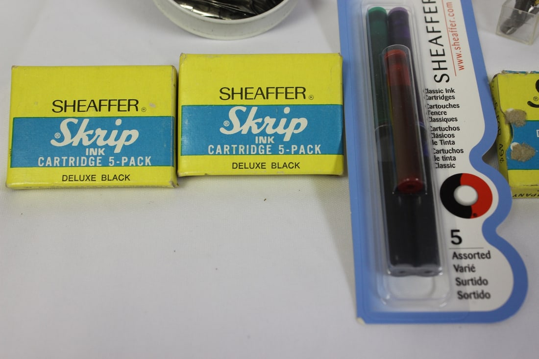 Lot Of Sheaffer Nibs And A Vintage Can - 4
