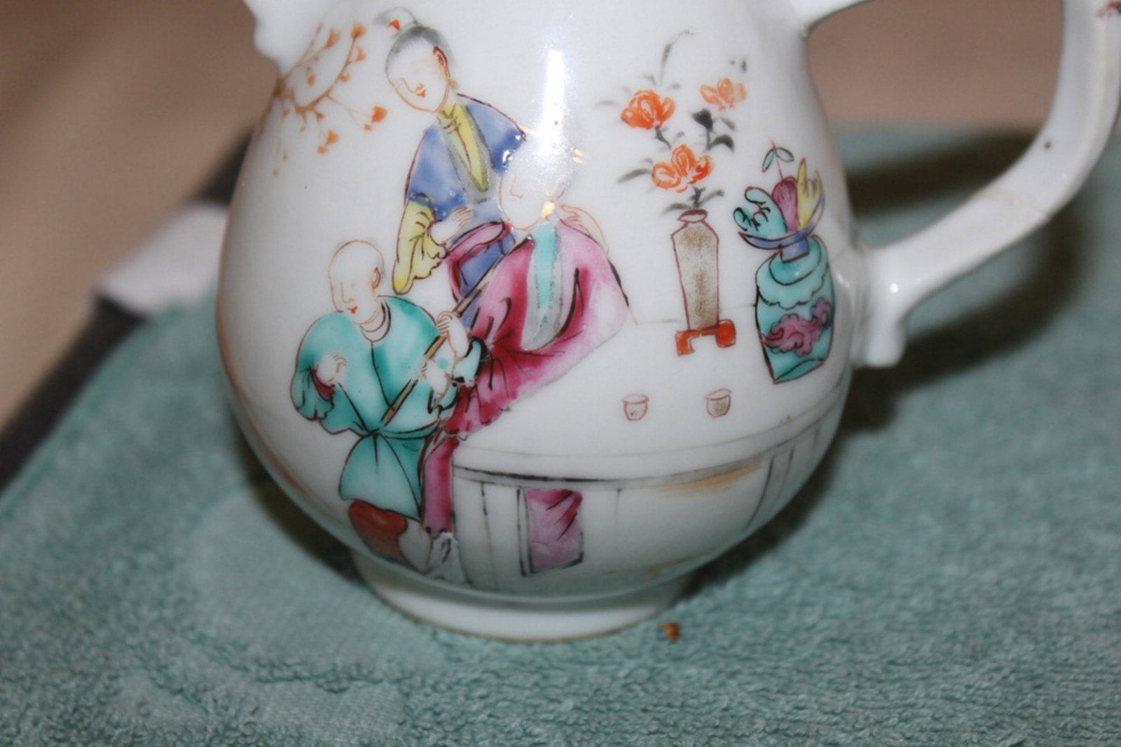 Antique Chinese 2 Export Creamers - 3