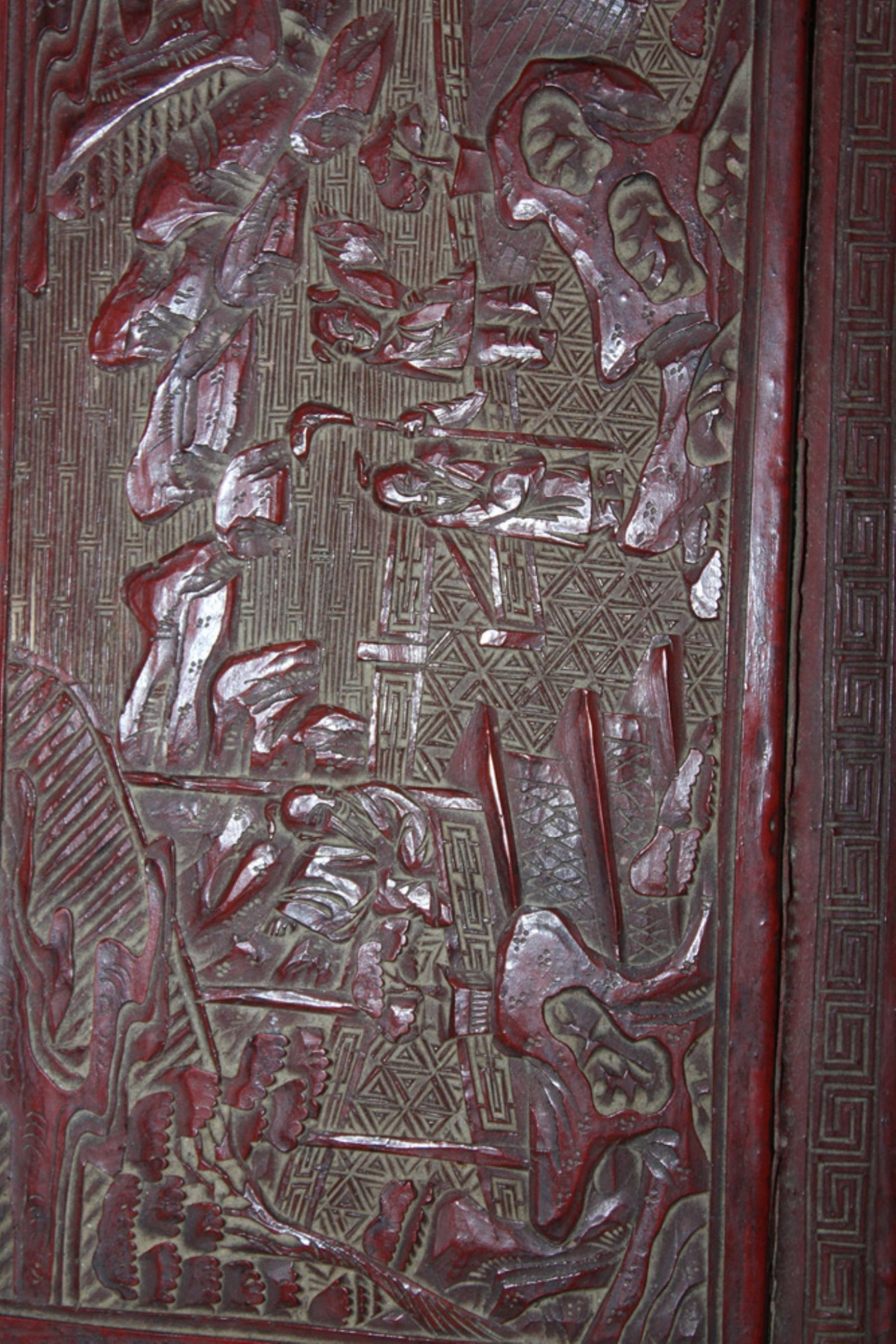 Antique Chinese Large Cinnabar Box - 3
