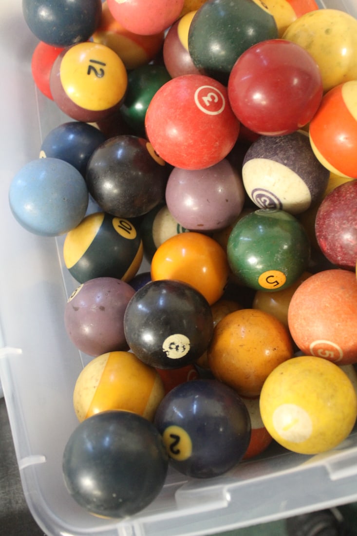 Antique/Vintage Billard/Cue Balls - 2