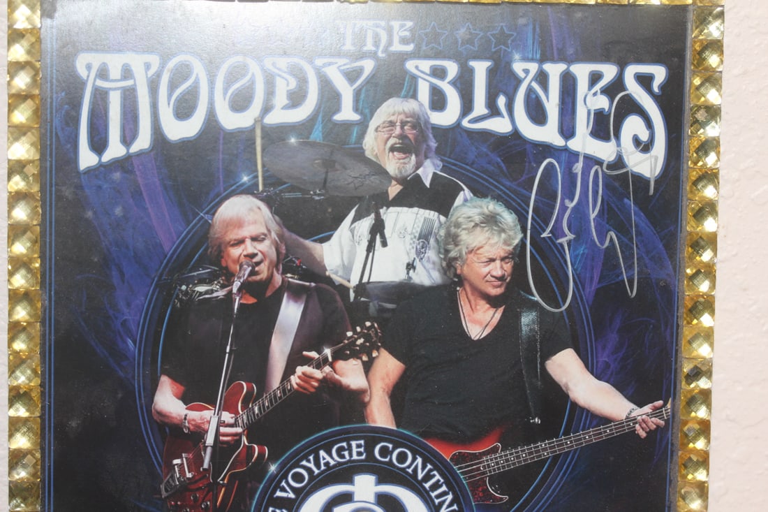 Three Signature of the Moody Blues - 3