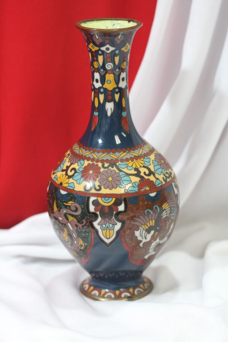 An Antique Japanese Cloisonne Vase - 4