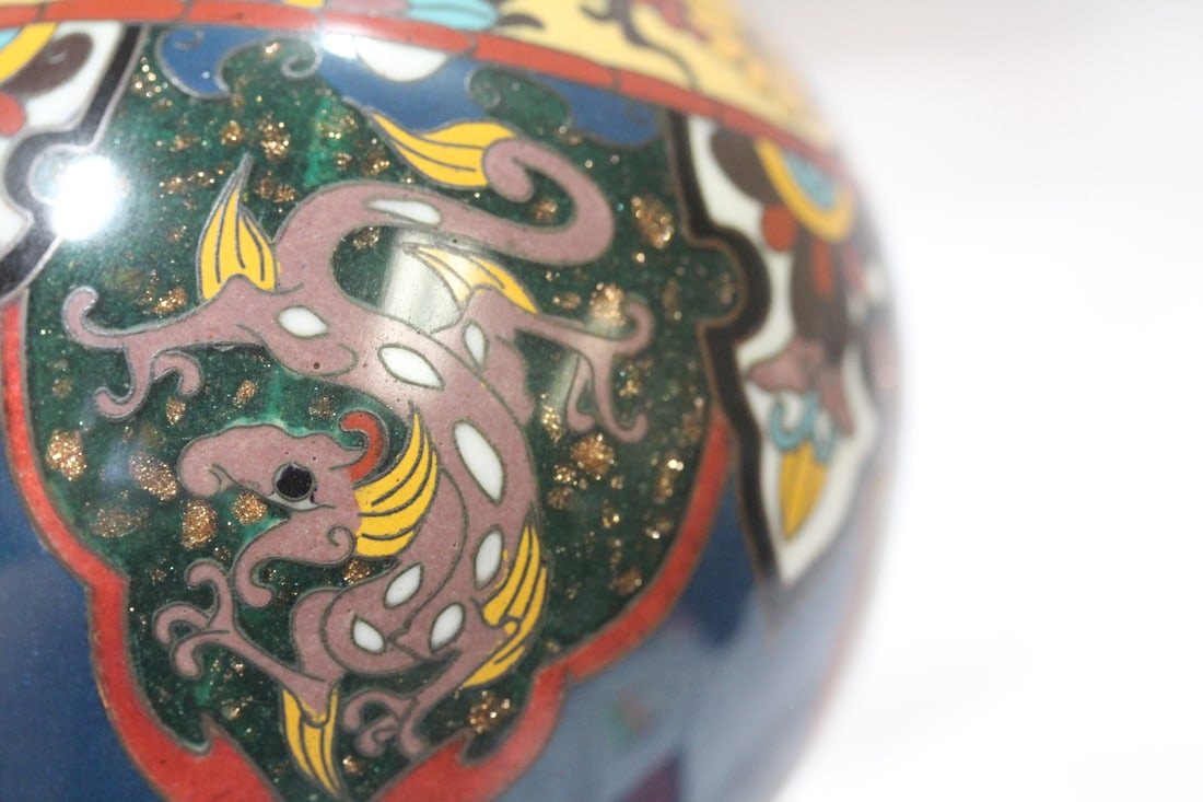 An Antique Japanese Cloisonne Vase - 8