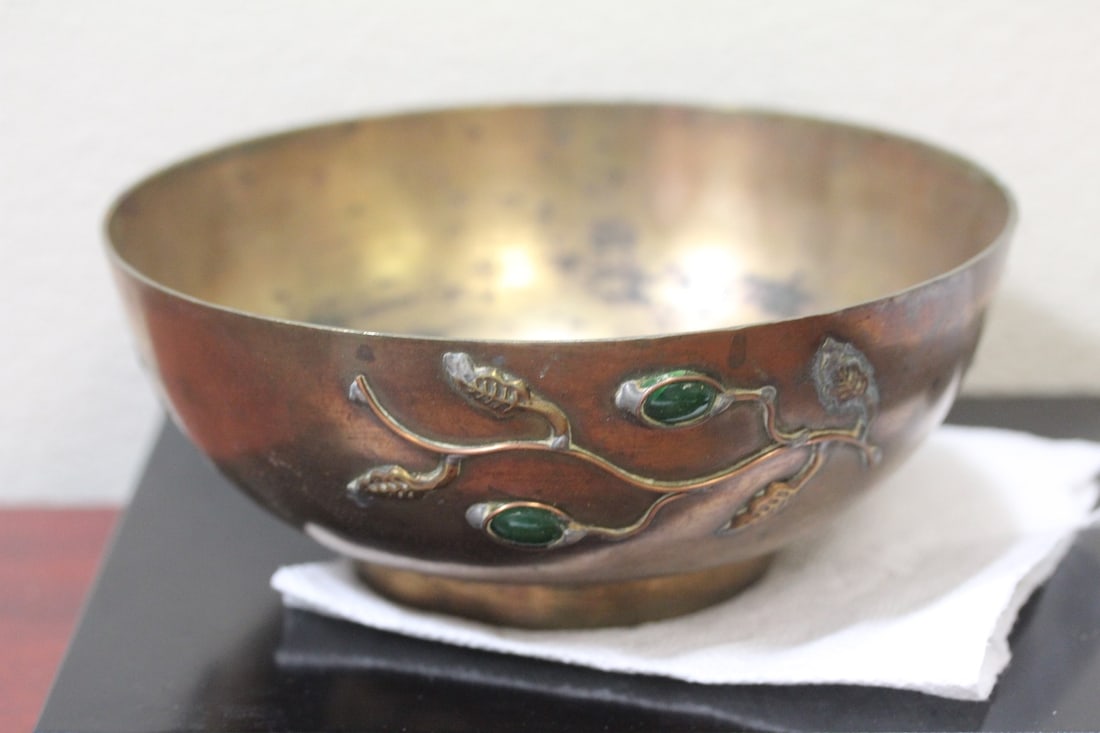 A Chinese Brass Bowl with Stones - 2