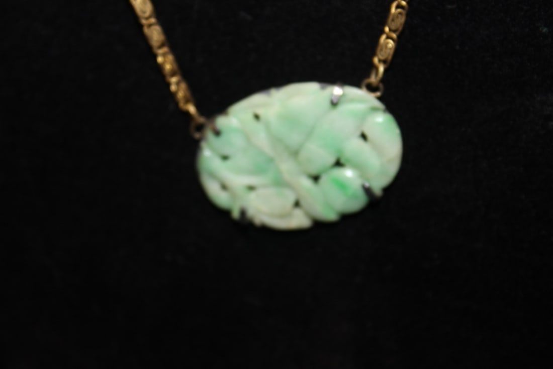 An Art Deco Gold Filled and Sterling Jade Pendant - 2
