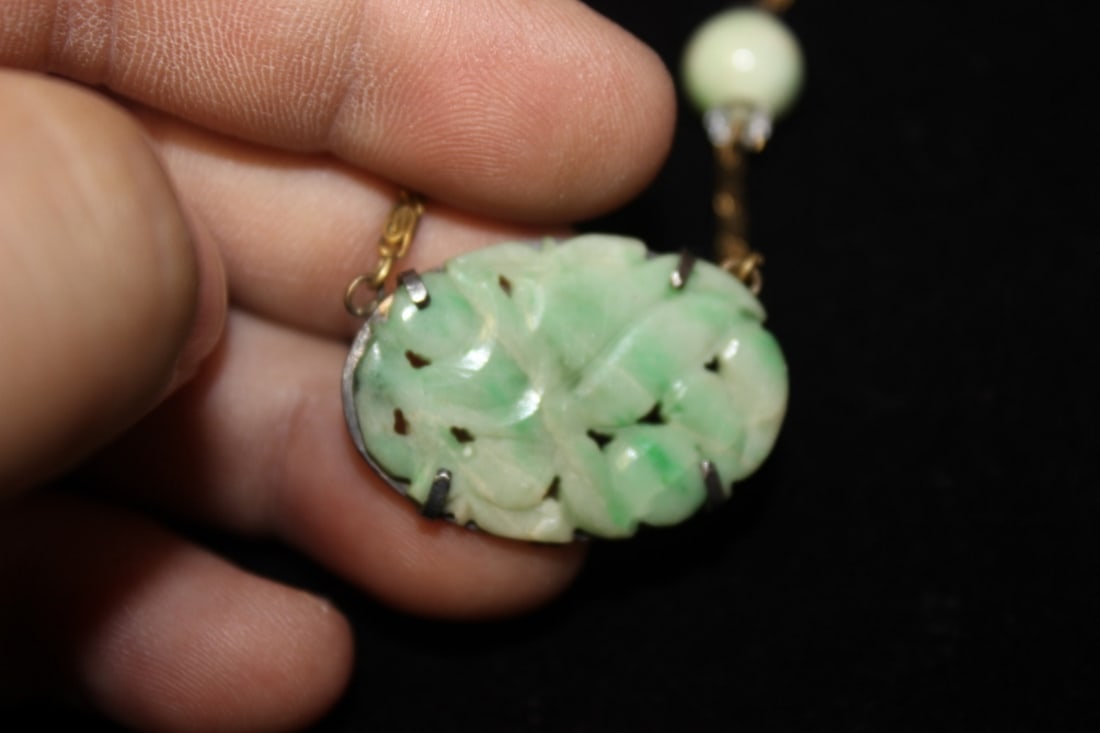 An Art Deco Gold Filled and Sterling Jade Pendant - 6