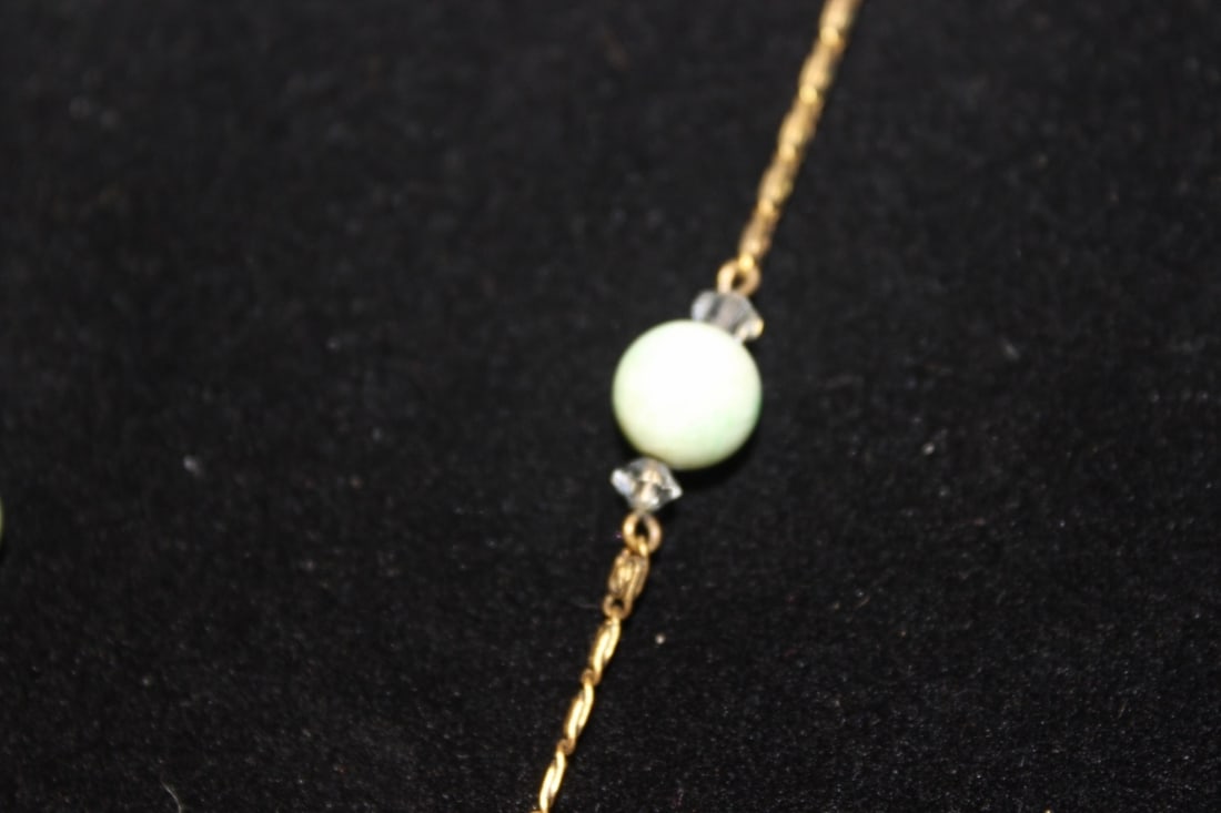 An Art Deco Gold Filled and Sterling Jade Pendant - 7