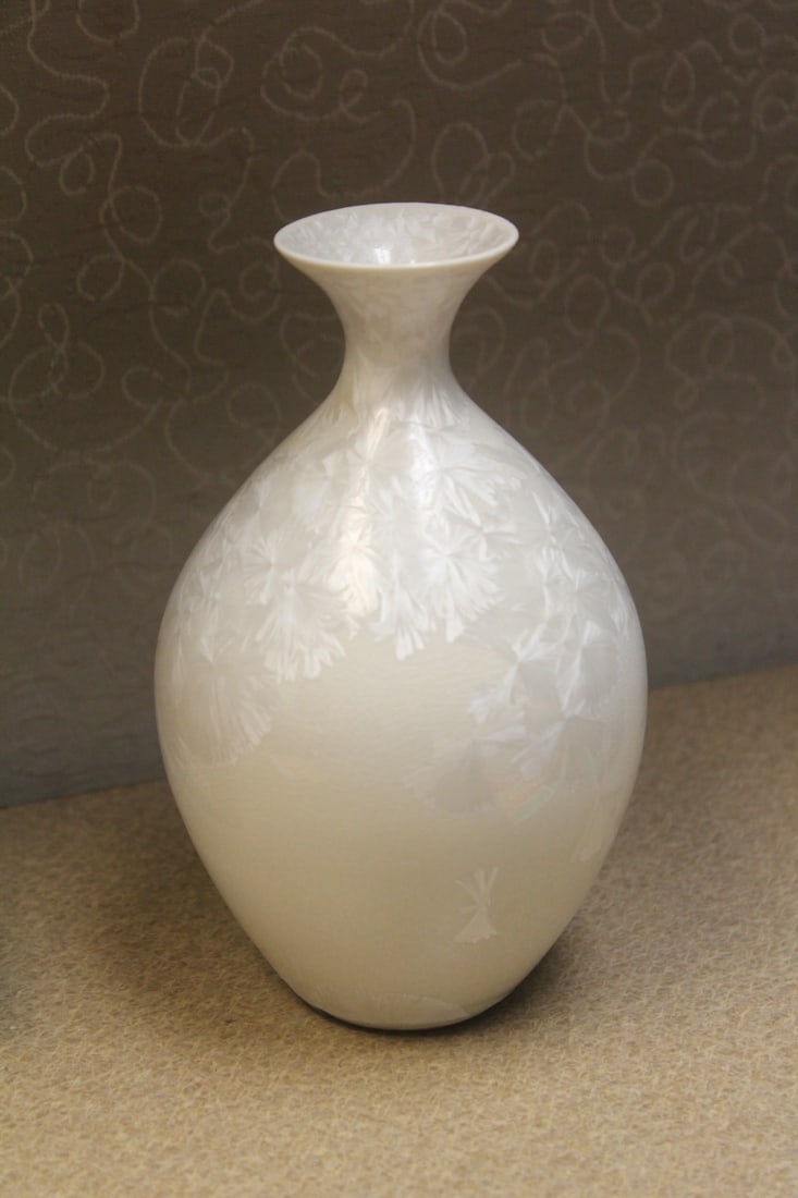 Signed Burton Vintage Porcelain Vase - 3