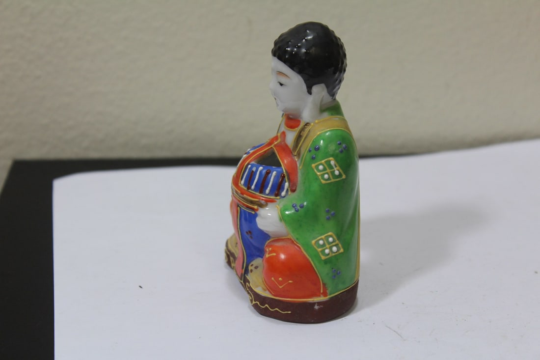 A Vintage Japanese Ceramic Incense Burner - 3