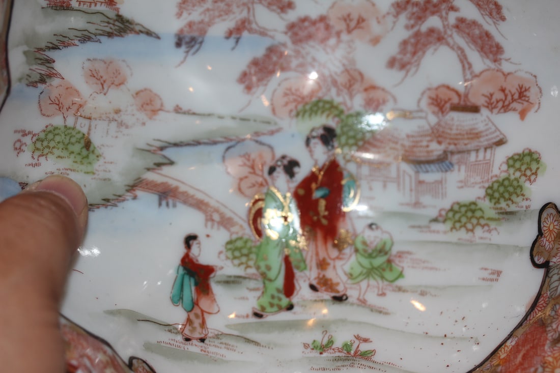 Footed Geisha Girl Japanese Bowl - 2